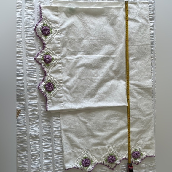 WABASSO Vintage Set of 2 Cotton Pillowcases Floral Crochet Trim Cottagecore - Picture 9 of 10